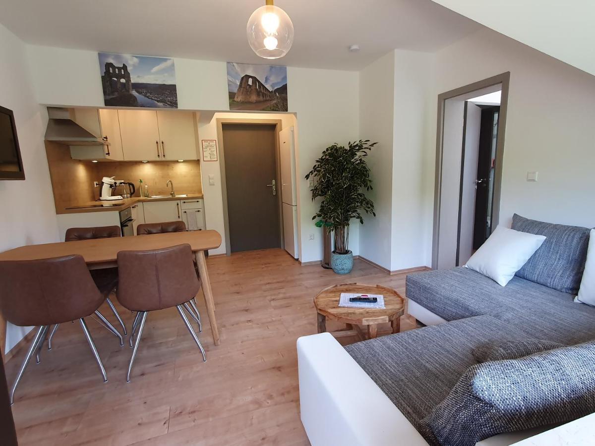 Roemerstube Apartments & Rooms Ediger-Eller Εξωτερικό φωτογραφία